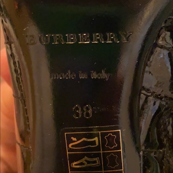 BURBERRY Black Quilted Patent Leather Ankle Boots - Picture 5 of 11